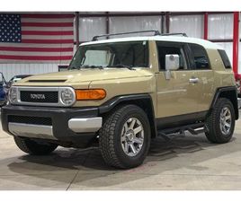 2014 TOYOTA FJ CRUISER