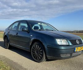 VOLKSWAGEN BORA - 1.6-16V COMFORTLINE [NIEUWE APK]