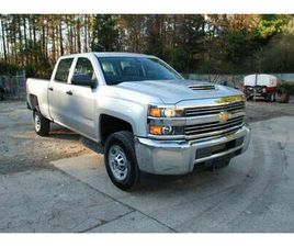 CHEVROLET CLASSIC 2017 CHEVROLET 2500HD, DURAMAX, DIESEL, CREW, RWD, SILVER, 11,000 MILE