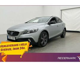 VOLVO V40 CROSS COUNTRY T4 AWD SUMMUM PANO VÄRM SKINN