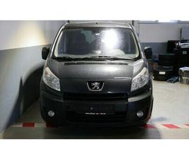 PEUGEOT EXPERT TEPEE L1H1 PREMIUM 8SITZE