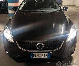 VOLVO V40 D2 VOLVO V40