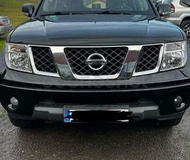 NISSAN NAVARA 4X4 DOBLE CABINA LE