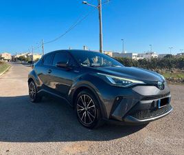 TOYOTA CHR LOUNGE