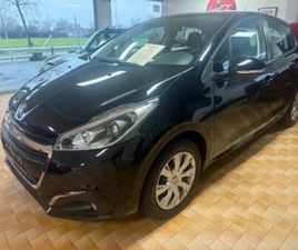 ② PEUGEOT 208 BENZINE 5 DEURS! AIRCO PDC CRUISE! 85 DKM! — PEUGEOT — 2EMEMAIN