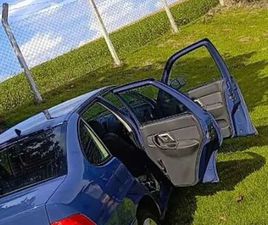 VOLKSWAGEN POLO CLASSIC/ SPECIAL 1.8 MI 2001