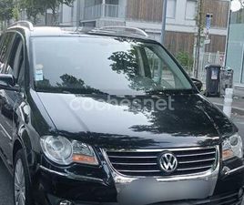 VOLKSWAGEN TOURAN 2.0 TDI TRAVELLER