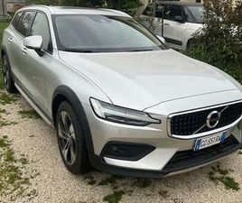 VOLVO V60 CROSS COUNTRY