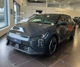 KIA EV4 81.4 KWH TECH