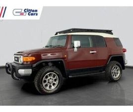 2011 TOYOTA FJ CRUISER 4.0 V6