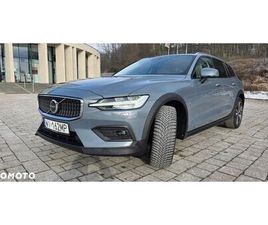VOLVO V60 CROSS COUNTRY D4 AWD