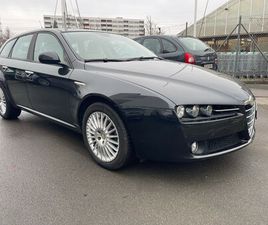 159 SPORTWAGON 2.2 JTS DISTINCTIVE