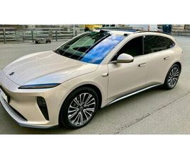 WUNDERSCHÖNER NIO ET5 TOURING MIT 75KWH BAAS WECHSELAKKU