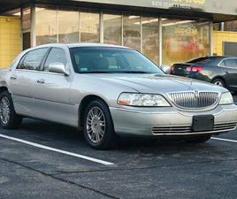 2008 LINCOLN TOWN CAR - IN-HOUSE FINANCING AVAILABLE!