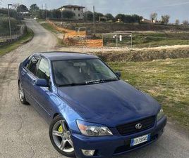 LEXUS IS IS 200 BLU METALLIC