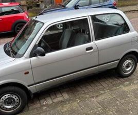 DAIHATSU CUORE DAIHATSU CUORE 1.0 STI AUT 2003 GRIJS — DAIHATSU — MARKTPLAATS