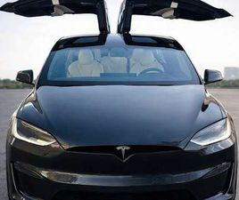 TESLA MODEL X PLAID PLAID AWD