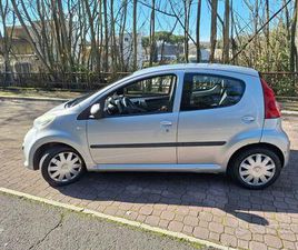 PEUGEOT 107 PLAISIR 1.0 5 PORTE. CAMBIO AUTOM. ABS