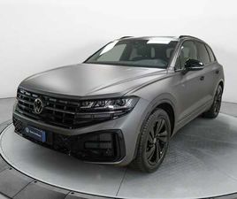 VOLKSWAGEN TOUAREG R VOLKSWAGEN TOUAREG 3.0 V6 TDI SCR R-LINE FINAL EDITION 231CV AUTO DEL 2025 USATA A CARNAGO