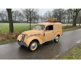 1950 RENAULT JUVAQUATRE FOURGONNETTE A VENDRE