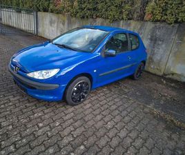 PEUGEOT ZUM VERKAUF STEHT EIN PEUGEOT 206 AUS DEM ...