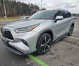 TOYOTA HIGHLANDER 2.5 HEV AWD PREMIUM 7SED|HUD|JBL|360KAMERE|PANORAMA