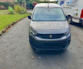 1.5 BLUEHDI 850 PROFESSIONAL PREMIUM LONG CREW VAN LWB EURO 6 6DR