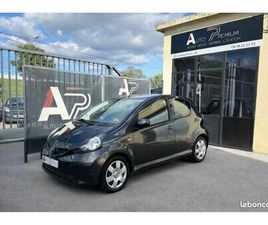 TOYOTA AYGO 1.0L 68 CV CONNECT / MOTEUR À CHAÎNE / CARNET D’ENTRETIEN DISPONIBLE