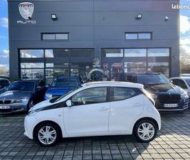 TOYOTA AYGO TOYOTA AYGO II 1.0 VVT-I 69CH RACING X-PLAY X-SHIFT 5P 2015