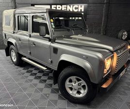 LAND ROVER DEFENDER PICK-UP TD4 LAND ROVER DEFENDER 110 CREW CAB TD4 - 1ÈRE MAIN - ATTELAGE - SIÈGES CHAUFFANTS - HISTORIQUE COMPLET