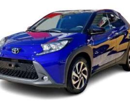 AYGO X 1,0 L TEAMPLAYER CVT