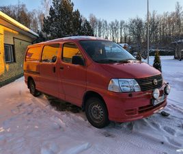 D-4D PITKÄ LÄPIJUOSTAVA