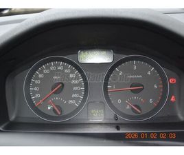 VOLVO S40 1.6 D [D2] MOMENTUM