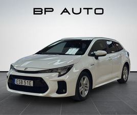 HYBRID 1.8 VVT-I E-CVT INCLUSIVE KAMERA LEASBAR 122HK