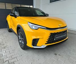 LEXUS LBX LBX 1,5 HEV EMOTION + TECH