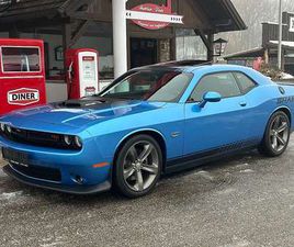DODGE CHALLENGER 5,7 HEMI V8 SHAKER