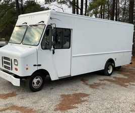 2012 FORD E450 STEP VAN! ONE OWNER! ONLY 99K! 17FT