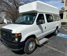 FORD E350 2012 FORD E3250 - HI-TOP EXT VAN W/WHEELCHAIR LIFT - 5.4L V8 - 34K MIL