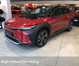 2022 TOYOTA BZ4X AWD EXECUTIVE BITONE
