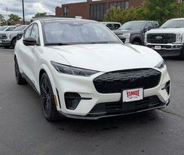 NEW 2025 FORD MUSTANG MACH-E GT