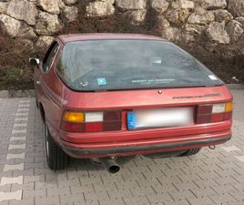 OLDTIMER PORSCHE 924, EINER DER ERSTEN DER SERIE