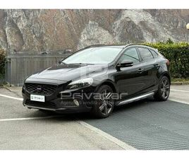 VOLVO V40 CROSS COUNTRY T5 VOLVO V40 CROSS COUNTRY T5 AWD GEARTRONIC SUMMUM