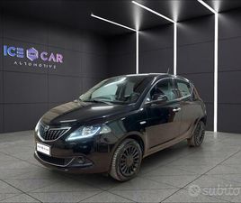 LANCIA YPSILON 1.0 FIREFLY 5 PORTE S&S HYBRID SILV