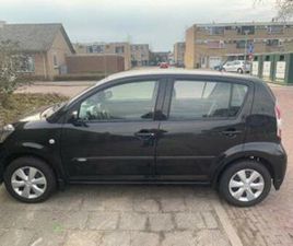 DAIHATSU SIRION DAIHATSU SIRION 1.3 2008 ZWART — DAIHATSU — MARKTPLAATS