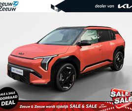 KIA EV3 GT-LINE 81.4 KWH DEMONSTRATIEAUTO | GT | NAVIGATIE | BLACK AND ORANGE | UNIEK |