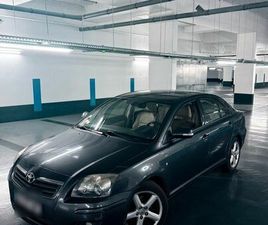 TOYOTA AVENSIS 2.2 D4D 150CV EDEN PARK