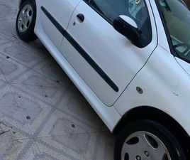 PEUGEOT 206 PEUGEOT 206 1.1 XR