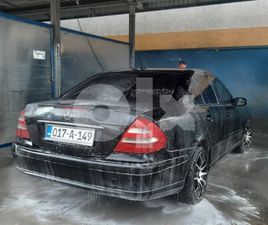 MERCEDES-BENZ E 220
