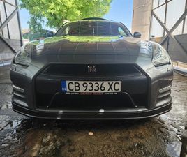 NISSAN GT-R