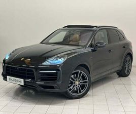 PORSCHE CAYENNE PORSCHE CAYENNE 3.0 V6 PLATINUM EDITION DEL 2022 USATA A VERBANIA